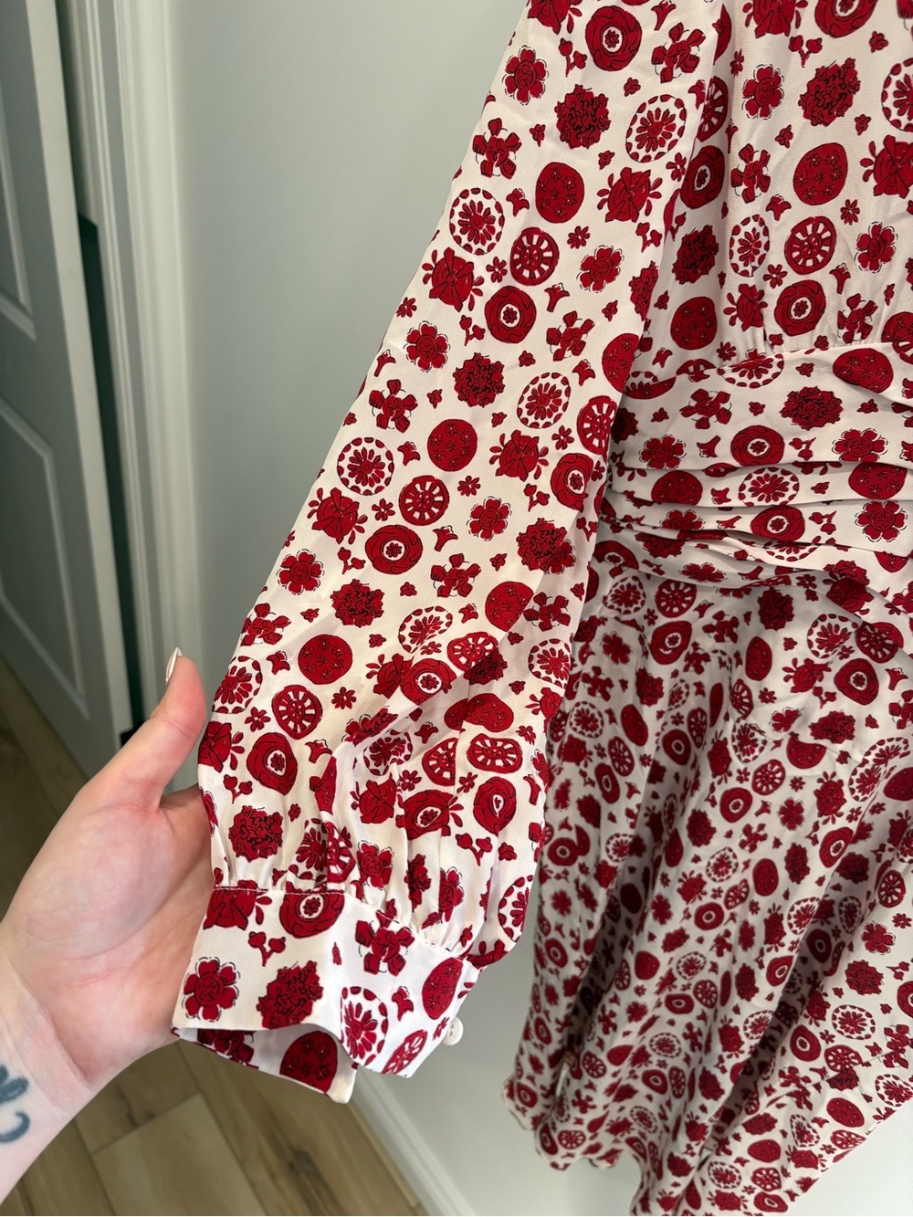 VINTAGE 100% SILK MIU MIU MIDI DRESS - Picture 6 of 11